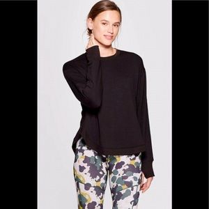 NWT Joy Lab Cozy Heather Gray Curved Hemmed Sweatshirt